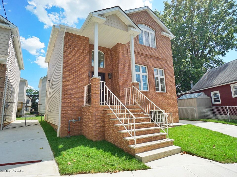 1st image of 46 Cannon Ave
