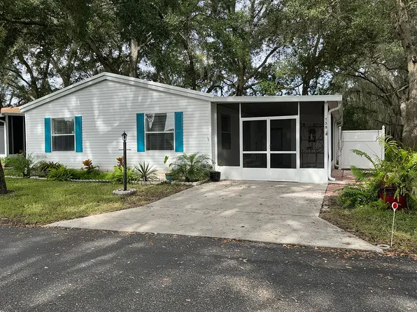 139 Landing Dr, Leesburg, FL 34748