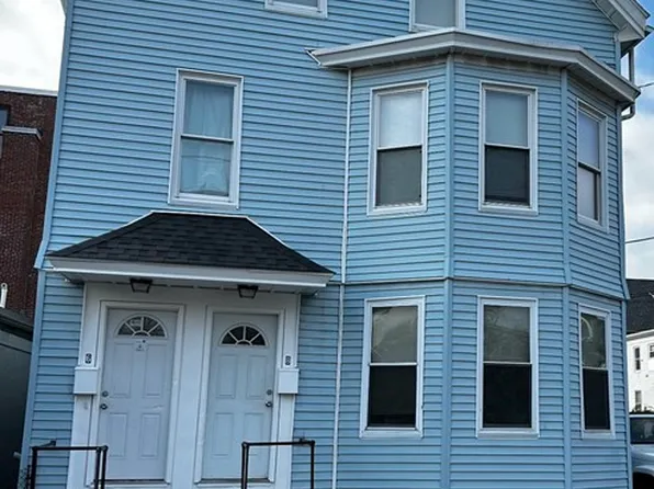 6 Eight Hall St, Haverhill, MA 01832