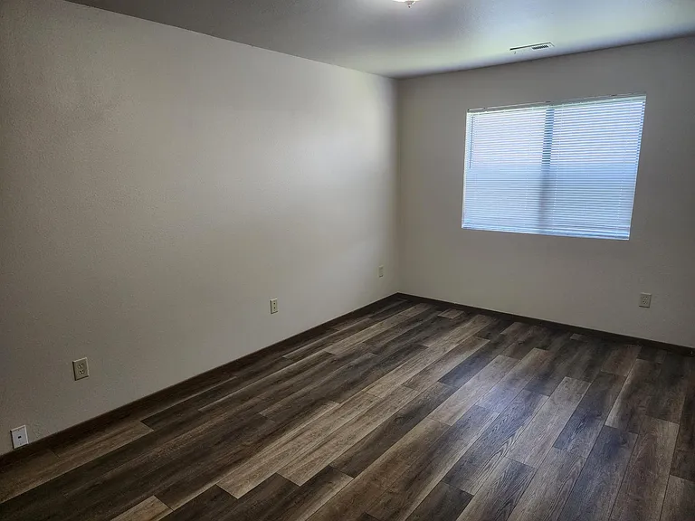 664 Faidley Ct #11 — Photo 6