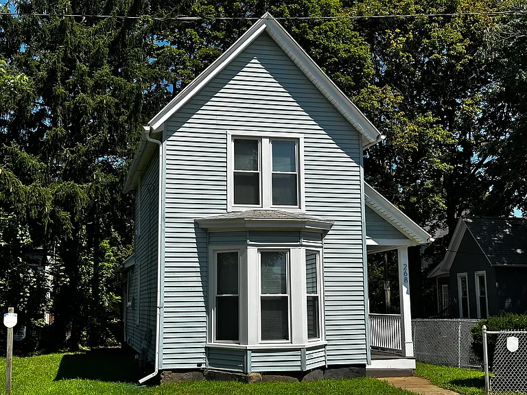 268 Jefferson Ter — Photo 2