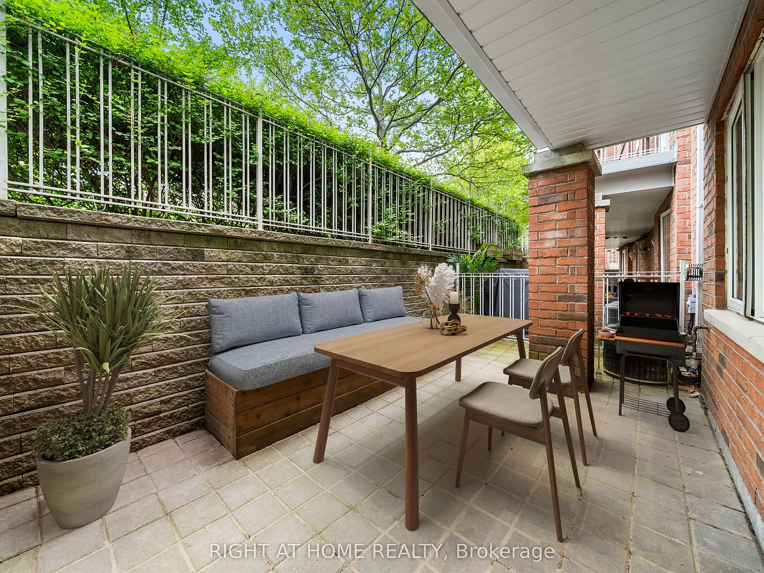 2 bed, $3,200 — Photo 2