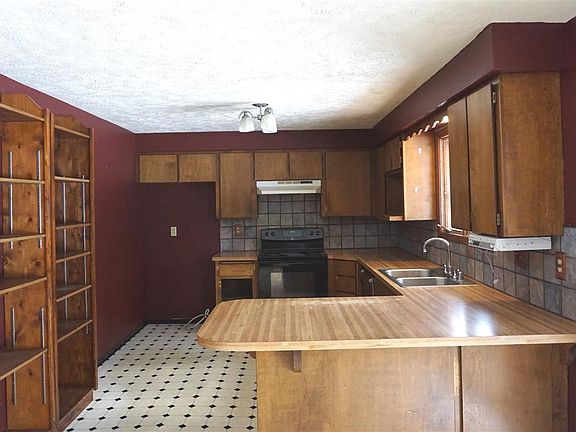 4th image of 508 E Shenandoah Dr