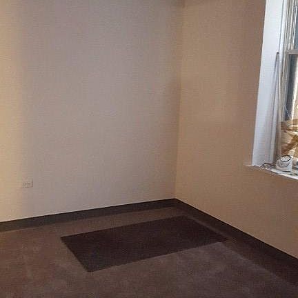 5th image of 1039 N La Salle Dr APT 7