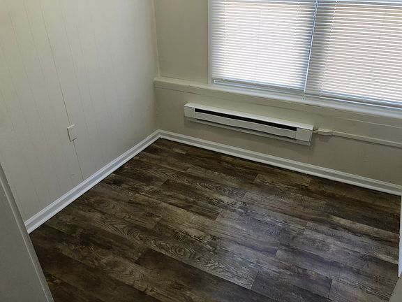 3rd image of 2602 S Muhlfeld St Floor 1