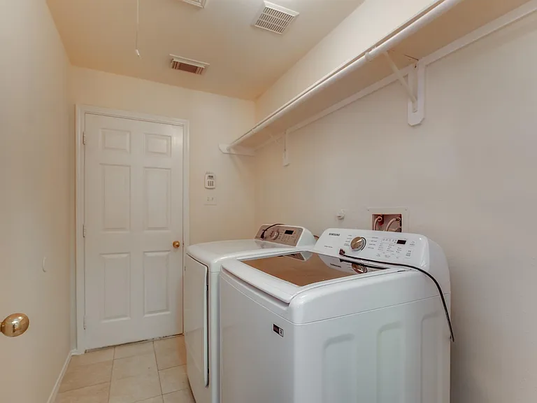 18231 Afton Hollow Ln — Photo 20