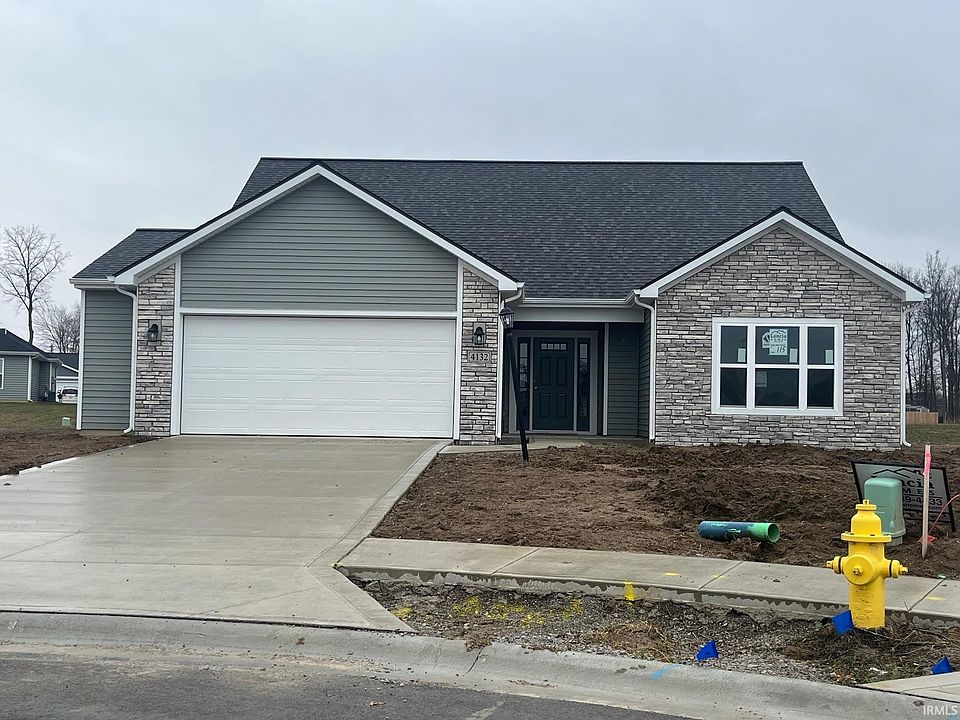 1st image of 4132 Purdy Dr #304