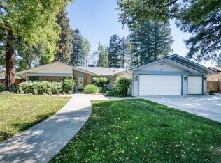 6702 N Dolores Ave, Fresno, CA