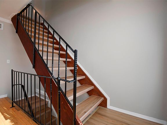 5th image of 1527 Mariner Dr