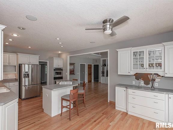4th image of 1603 33rd Avenue Ct