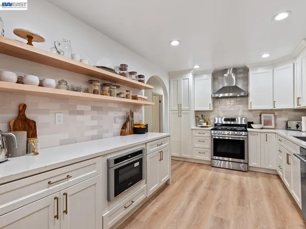 2103 Dapplegray Ln, Walnut Creek, CA 94596