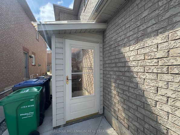 98 Letty Ave #BASEMENT, Brampton, ON L6Y 5E1