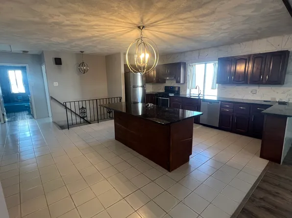 236 Palfrey St #236, Watertown, MA 02472