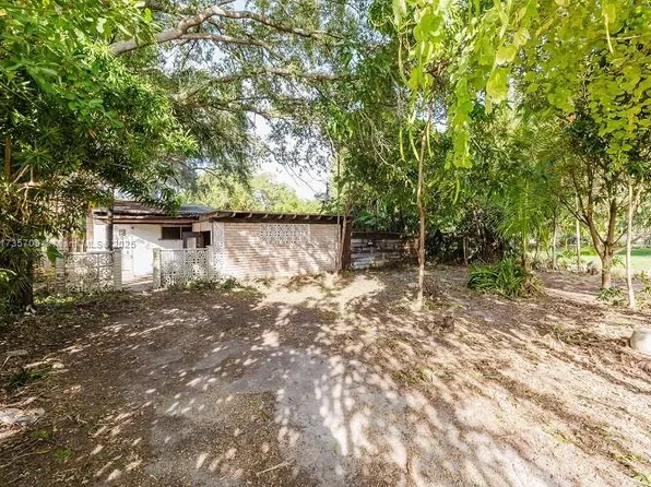 789 NE 83rd St, Miami, FL 33138