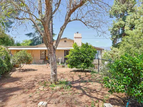 11825 Taia Ln, Lakeside, CA 92040