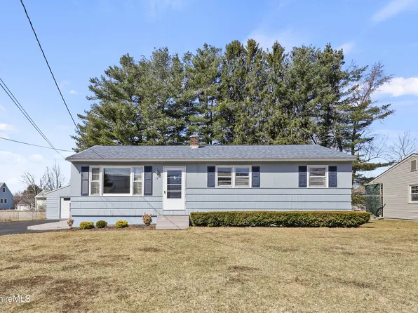34 Wealthy Ave, Pittsfield, MA 01201