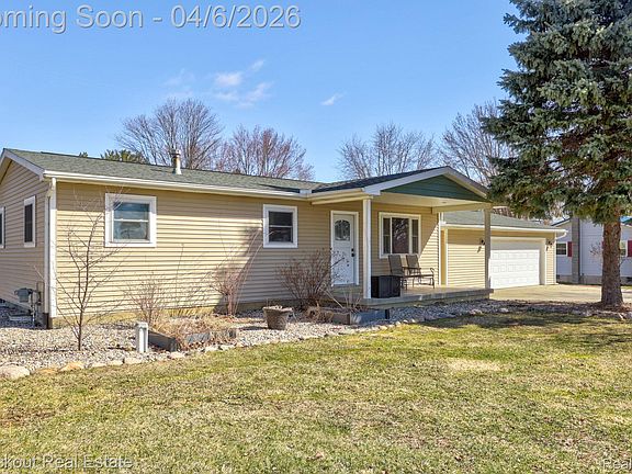 5th image of 4480 Millington Rd