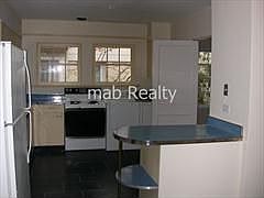 4th image of 2809 Westminster Ave