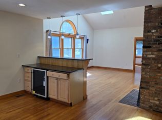 (Undisclosed Address), Wayland, MA 01778