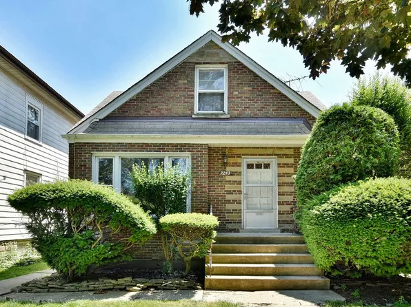 7243 W Palatine Ave, Chicago, IL 60631