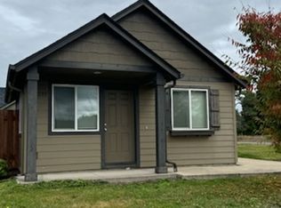 290 River Walk Pl, Cottage Grove, OR 97424