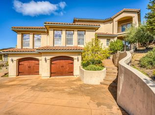 5909 Sunhawk Dr, Santa Rosa, CA 95409