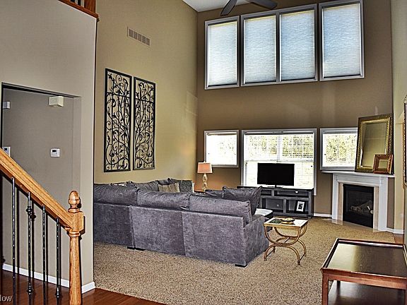 2nd image of 1124 Bali Ct