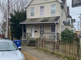 95 Bedford Ave, Bridgeport, CT 06605