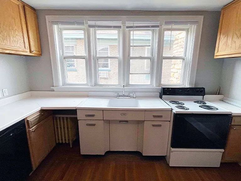 3015 Clifton Ave — Photo 2