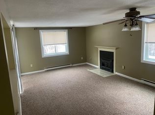 378 Portland Rd APT 14, Gray, ME 04039