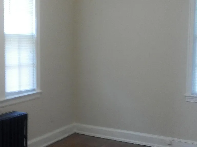 3912 7th St NE #1 — Photo 5