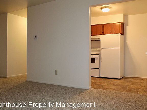 4th image of 2055 Eastern Ave SE APT 1