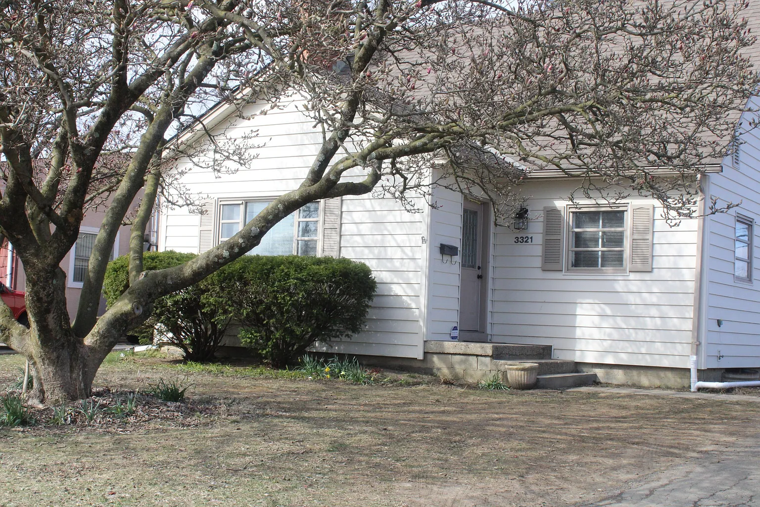 3321 Norwood St photo 1