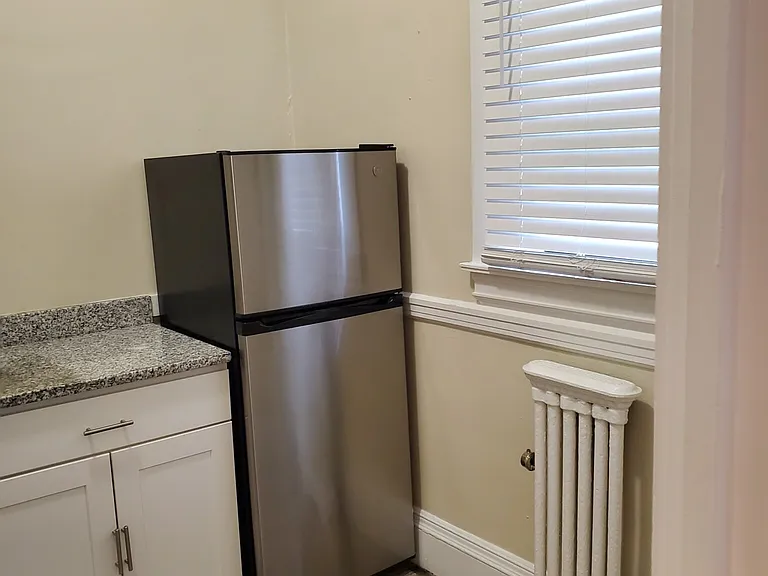 1470 Beacon St #6 — Photo 10