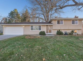 3725 80th Ave N, Brooklyn Park, MN 55443