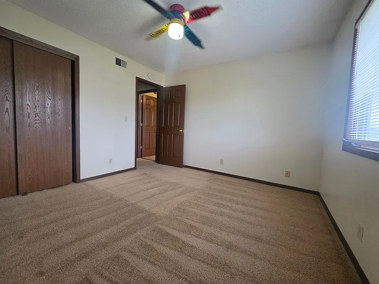 1008 Bridgit Ct SE — Photo 18