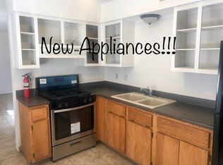 305 Grove St NE APT D, Albuquerque, NM 87108