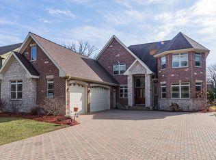 701 E Byron Ave, Addison, IL 60101