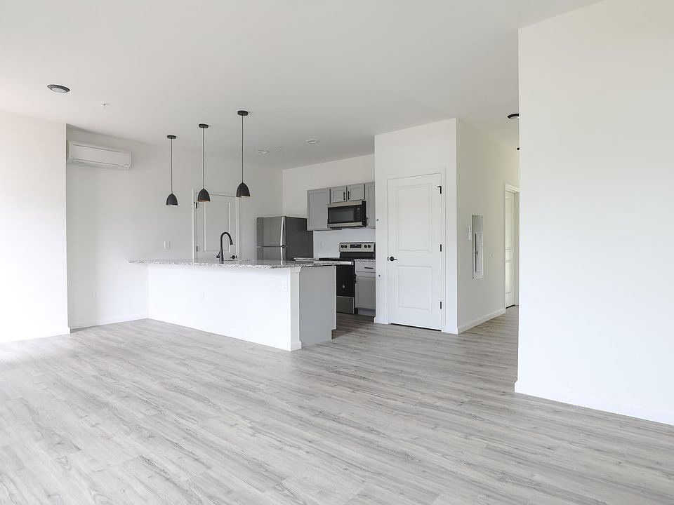 Sycamore Run 17 S Main St Jacobus PA Zillow