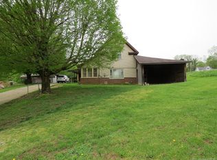 643 S Cedar St, Marengo, IN 47140