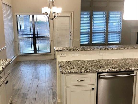 5th image of 13085 Alvarado Ln