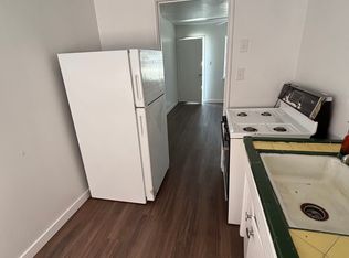 2816 E Hammond Ave APT 3, Fresno, CA 93703