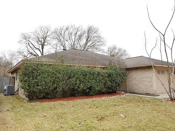 2nd image of 2703 Hazy Creek Dr