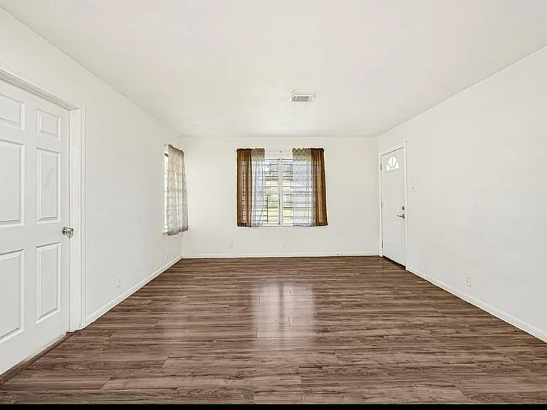 3626 Yosemite St — Photo 14