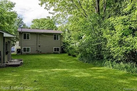 718 Miller Rd — Photo 10