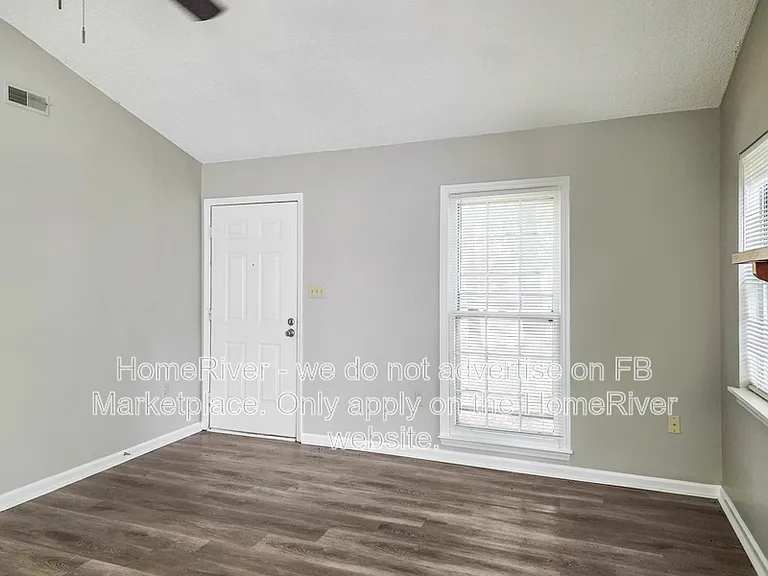 6530 Andora Dr — Photo 2
