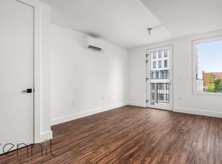 26-24 4th St UNIT 404A, Astoria, NY 11102