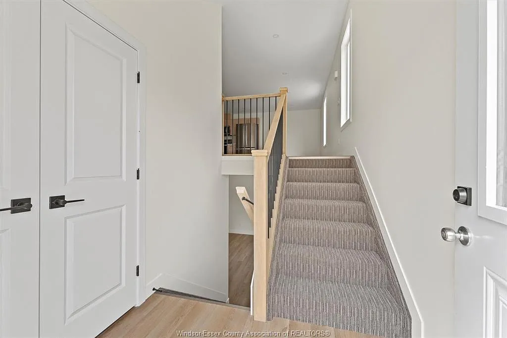 2 bed, $2,350 — Photo 2
