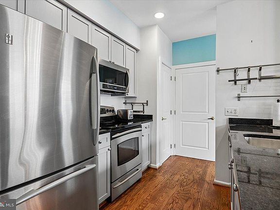5th image of 343 Cedar St NW APT 316