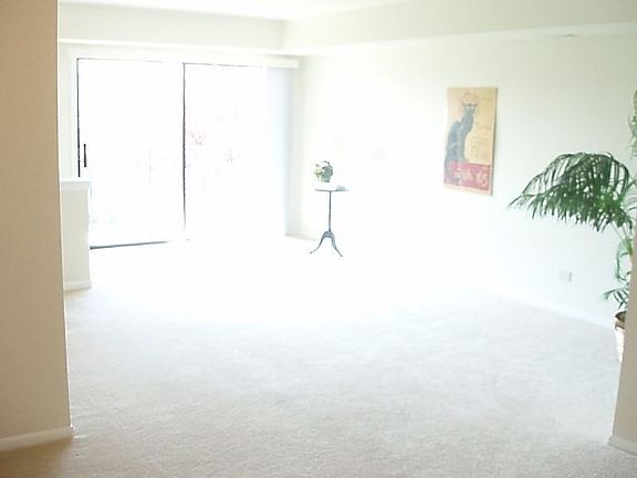 3rd image of 109 W Brandon Ct Unit 25